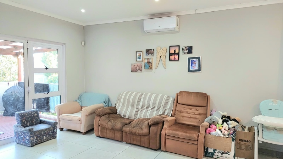 3 Bedroom Property for Sale in Gonubie Eastern Cape